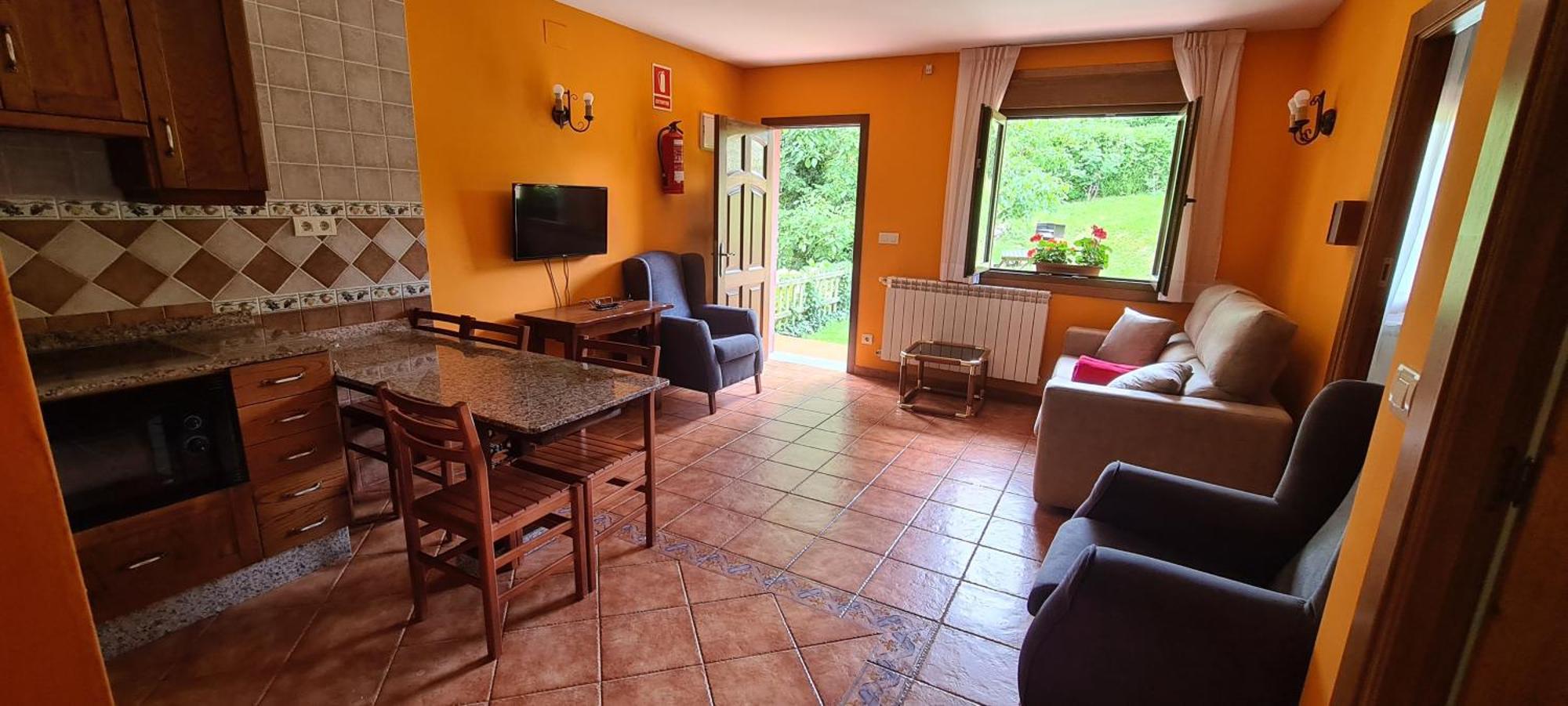 La - Cabrales Appartement *